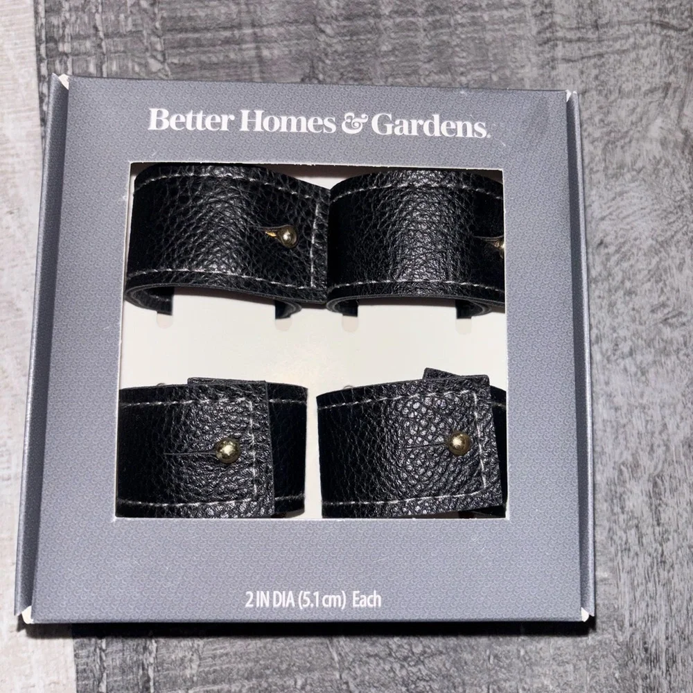 〰️Better Homes & Gardens Black Napkin Rings Set